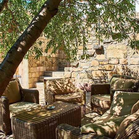 Guest House Savane Gori Kültér fotó